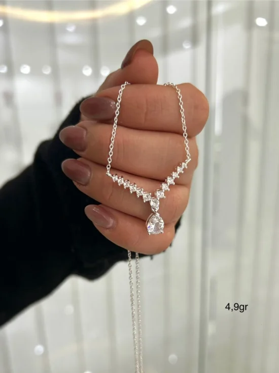 Cadena de plata