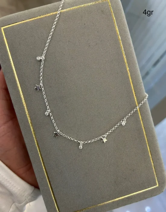 Cadena de plata